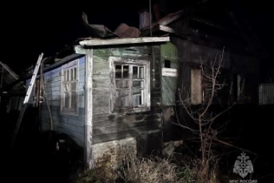 Ночной пожар унес жизнь хабаровчанки Предоставлено пресс-службой ГУ МЧС России по Хабаровскому краю